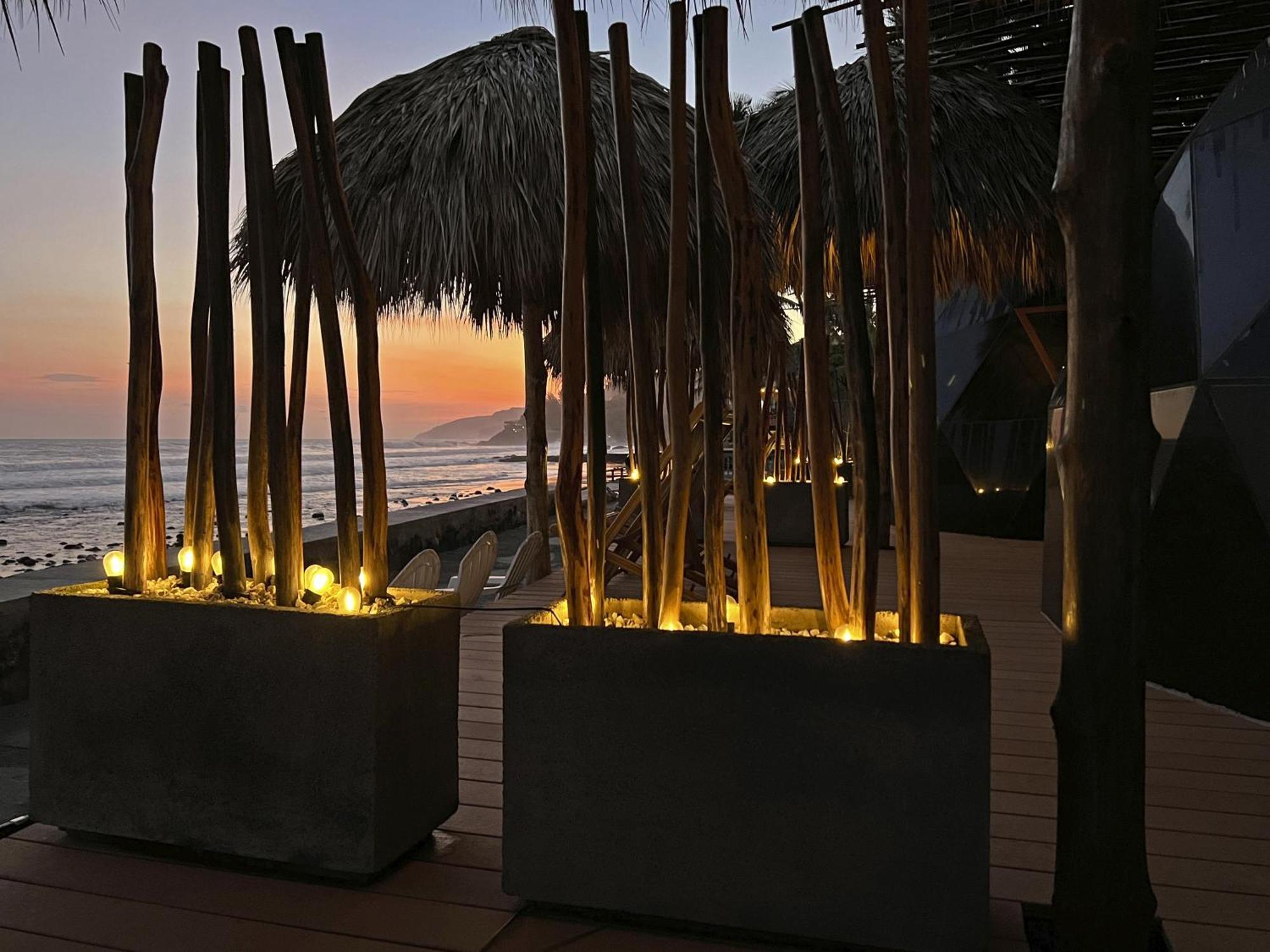 Almare Zonte - Beachfront Glamping Hotel El Zonte Exterior foto