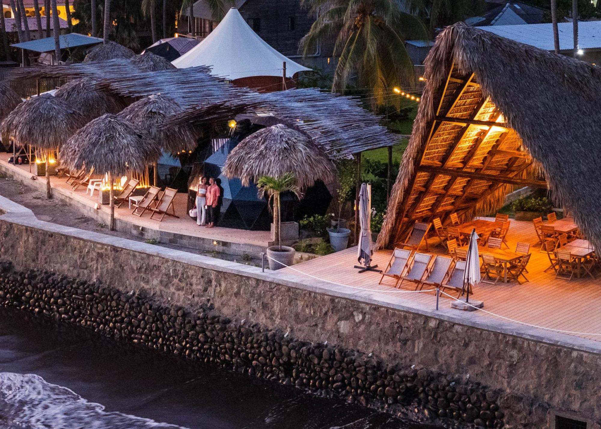 Almare Zonte - Beachfront Glamping Hotel El Zonte Exterior foto